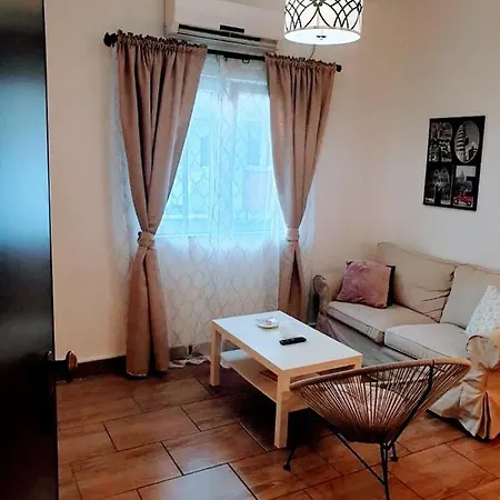 Studio Apartmant Leona With Parking Place Apartamento *