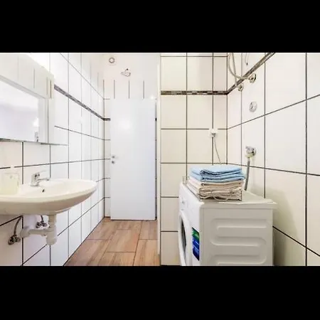 Studio Apartmant Leona With Parking Place